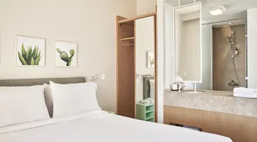 Captain s Inn Hotel
