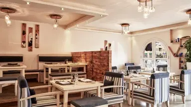 Captain s Inn Hotel