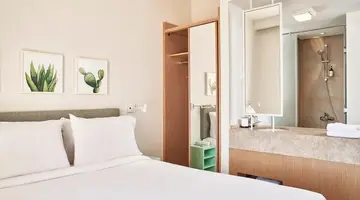 Captain s Inn Hotel
