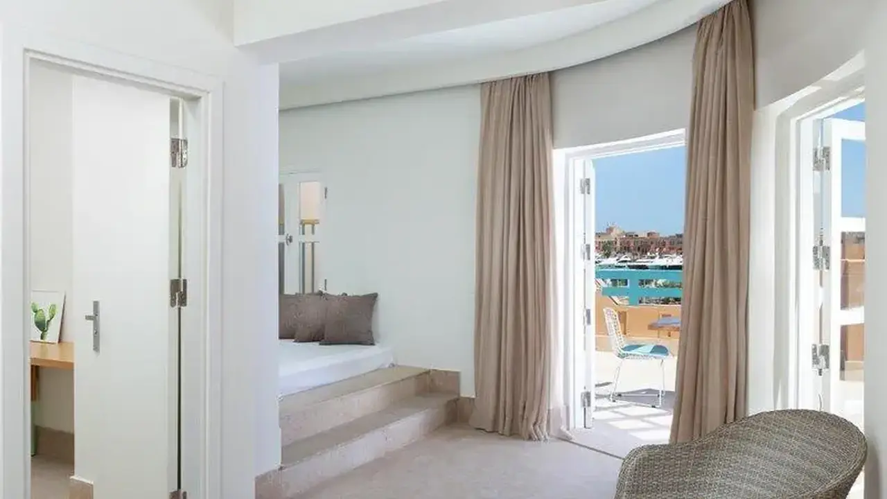 Captain s Inn Hotel