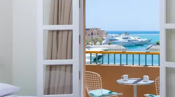 CAPTAIN'S INN HOTEL