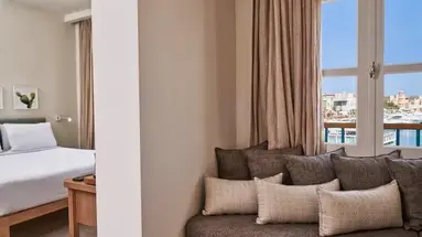 Captain s Inn Hotel