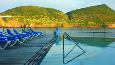 Caracol Hotel