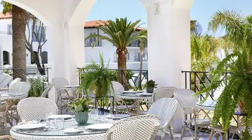CARAMEL A GRECOTEL RESORT TO LIVE