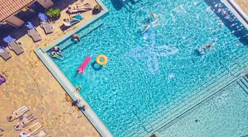 Caramell Premium Resort