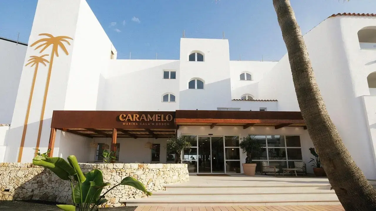 Caramelo Marina Cala n Bosch (Adults Only)