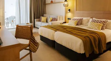 Caramelo Marina Cala n Bosch (Adults Only)