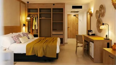 Caramelo Marina Cala n Bosch (Adults Only)