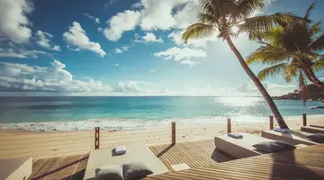 Carana Beach Hotel