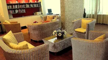 Caravel Apartment Hotel