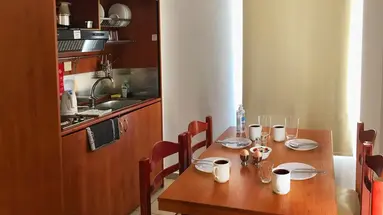 Caravel Apartment Hotel