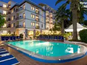 CARAVEL HOTEL