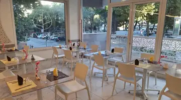 CARAVEL z noclegami tranzytowymi