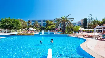 Caravia Beach Hotel
