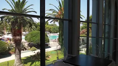 Caravia Beach Hotel