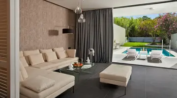 Caravia Beach Hotel