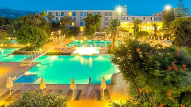 Caravia Beach Hotel