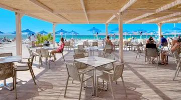 Caravia Beach