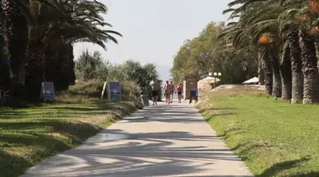 Caravia Beach