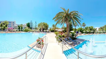 Caravia Beach