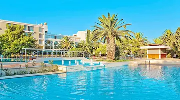 Caravia Beach