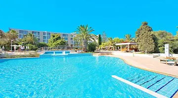 Caravia Beach
