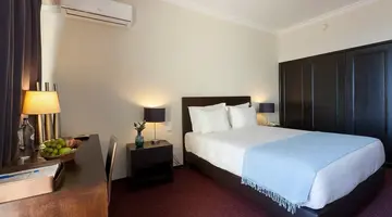 Carcavelos Beach Hotel (ex-Praia Mar)