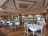 Carcavelos Beach Hotel (ex-Praia Mar)