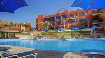 Cardina Resort by Sunrise