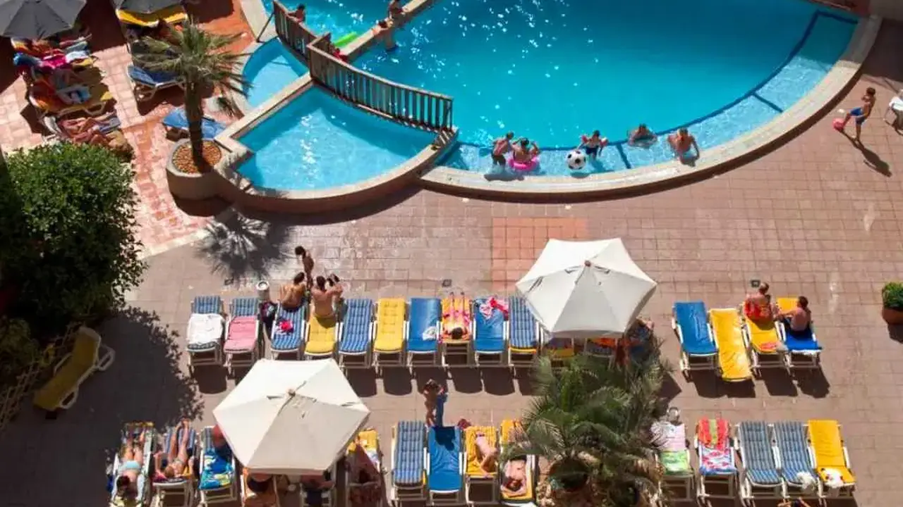 Cardor Holiday Complex