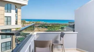 CARETTA BEACH HOTEL