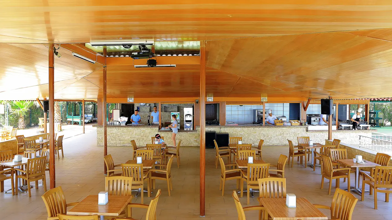 CARETTA BEACH HOTEL