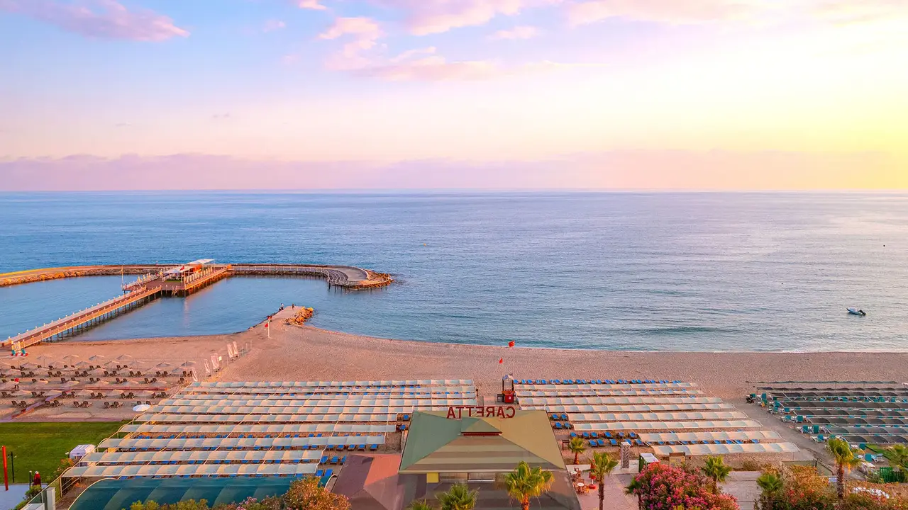 CARETTA BEACH HOTEL