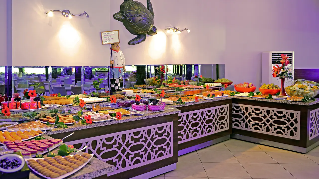 CARETTA BEACH HOTEL