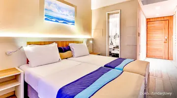 Carine Hotel Delfin
