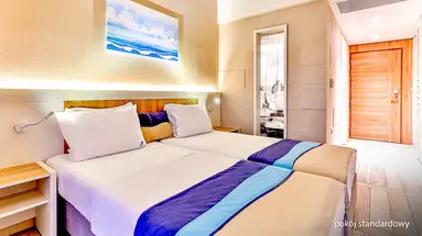 Carine Hotel Delfin