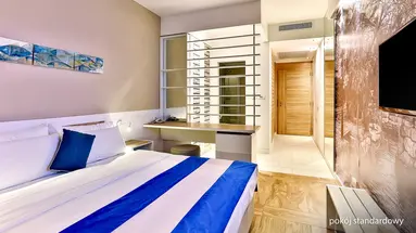 Carine Hotel Delfin