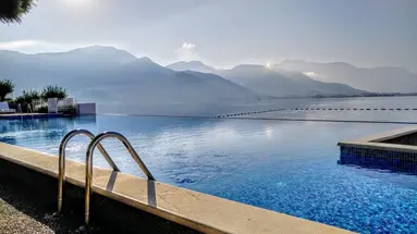 Carine Hotel Delfin