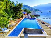 Carine Hotel Delfin