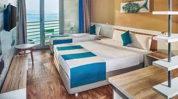 Carine Hotel Delfin