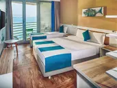 Carine Hotel Delfin