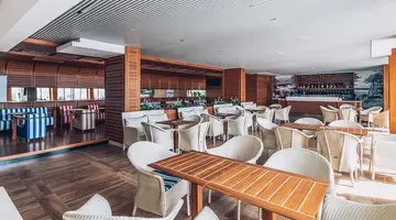 Carine Hotel Delfin