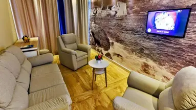 Carine Hotel Delfin