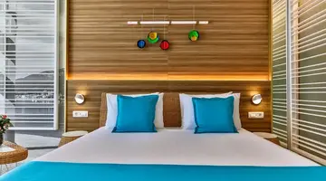 Carine Hotel Kumbor Superior