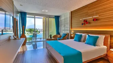 Carine Hotel Kumbor Superior