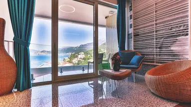 Carine Hotel Kumbor Superior