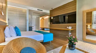 Carine Hotel Kumbor Superior