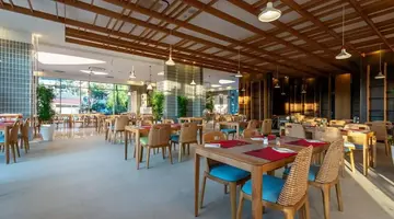 Carine Hotel Kumbor Superior