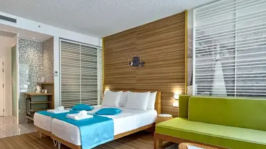 Carine Hotel Kumbor Superior