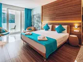 Carine Hotel Kumbor Superior